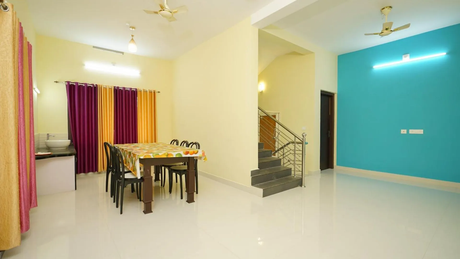 Hotel O Eden Residency Munnar
